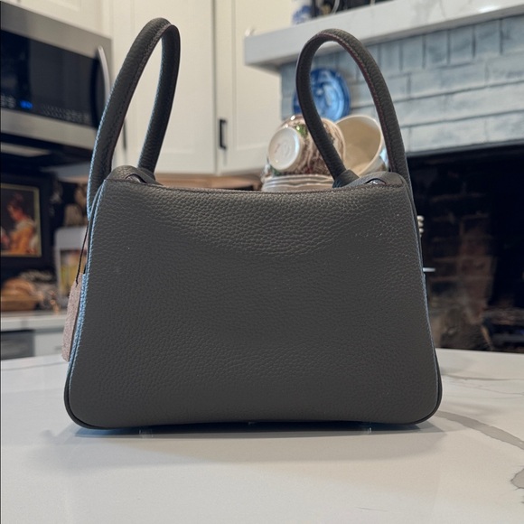 Lindy Stlye Genuine Leather Bag NWT, Never Used - Picture 3 of 7